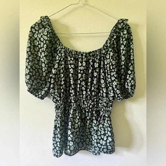 Nine West Ditzy Floral Off Shoulder Blouse - XS - Picture 3 of 3
